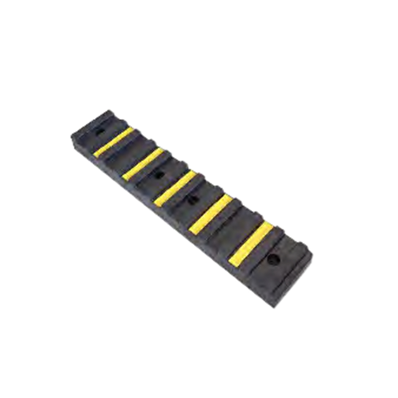 PS044 Gumové chrániče rohů