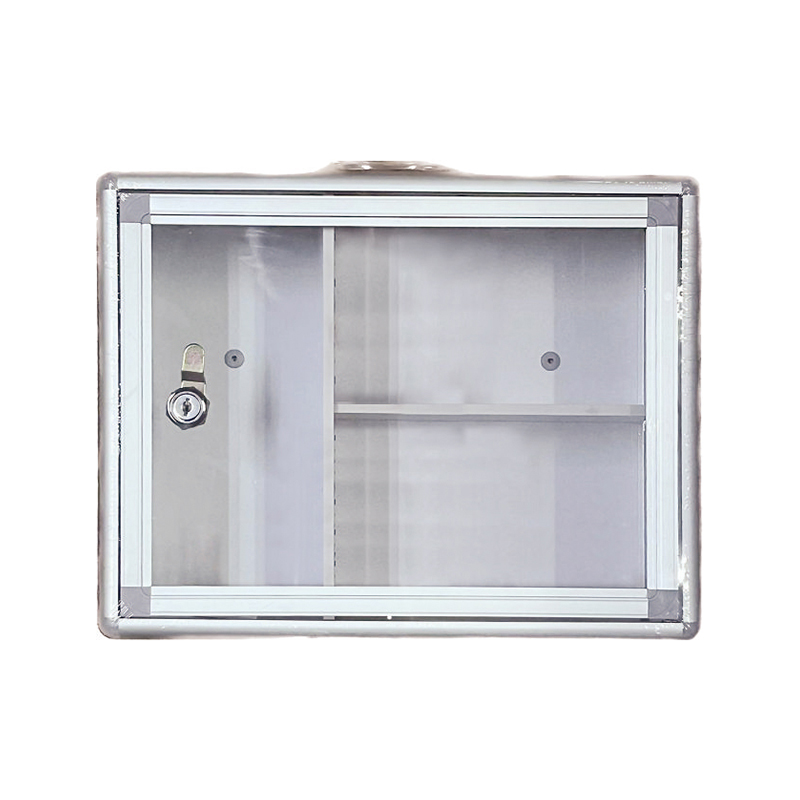 OP024 Hliníková lékárnička OP024 Hliníková lékárnička