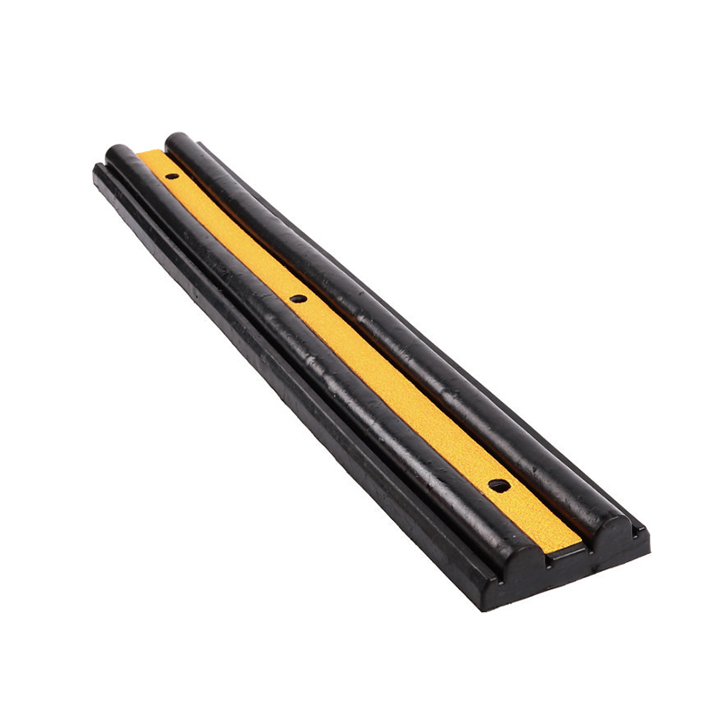 PS041 Gumové chrániče rohů