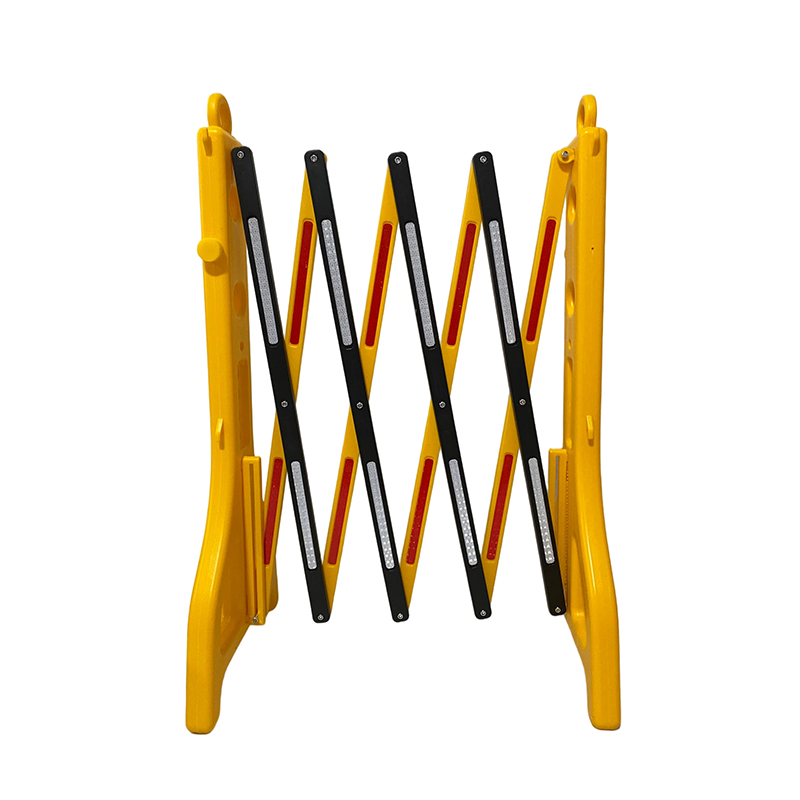 TB002 Přenosná rozšiřitelná bariéra