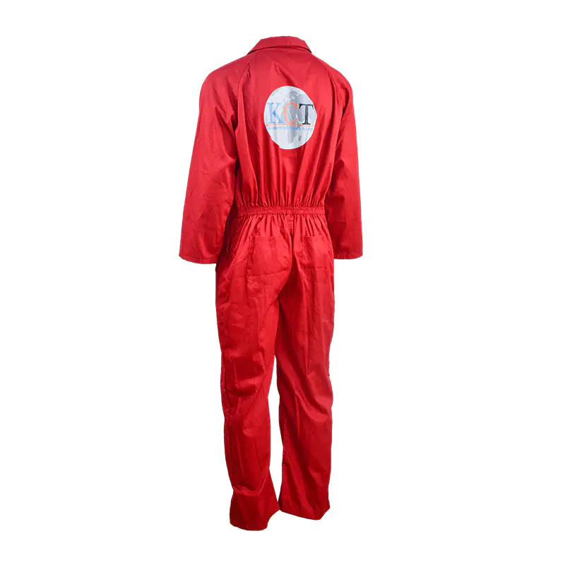 Jak může celoroční pracovní oblečení maximalizovat bezpečnost bez obětování pohodlí pracovníků?